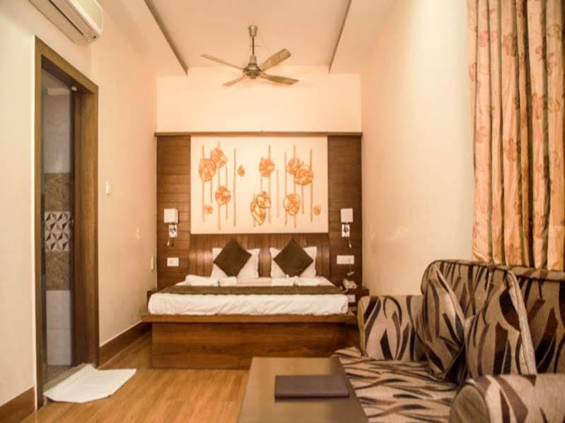 Hotel Priya Джайсалмер Екстер'єр фото